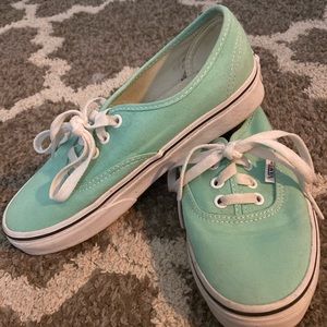 Mint vans